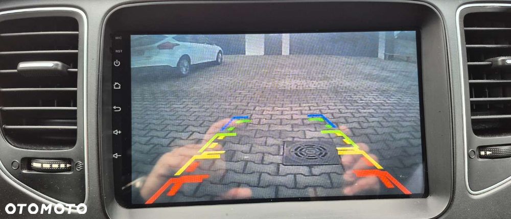 Kia Carens 1.7 CRDi 115 Dream Team Edition - 15