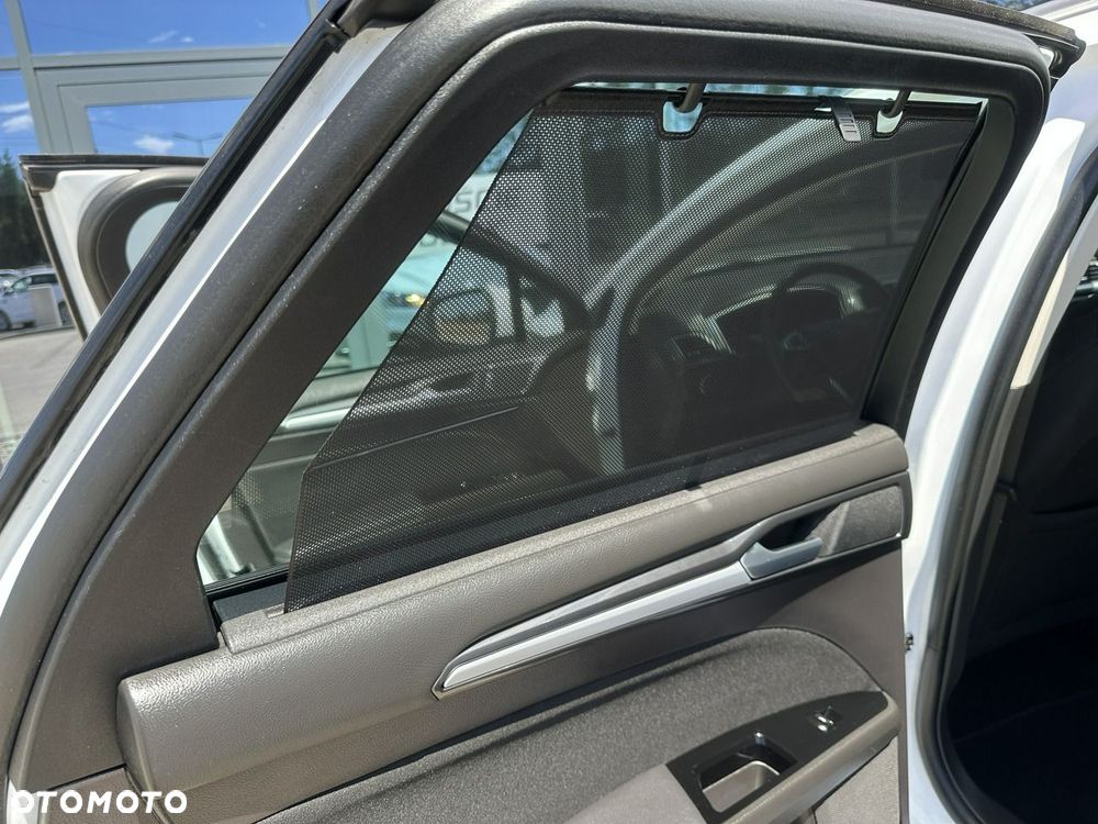 Ford Mondeo SW 2.0 TDCi Titanium - 31