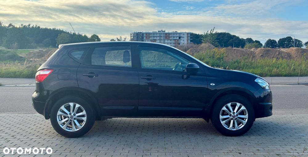Nissan Qashqai 2.0 lounge - 6