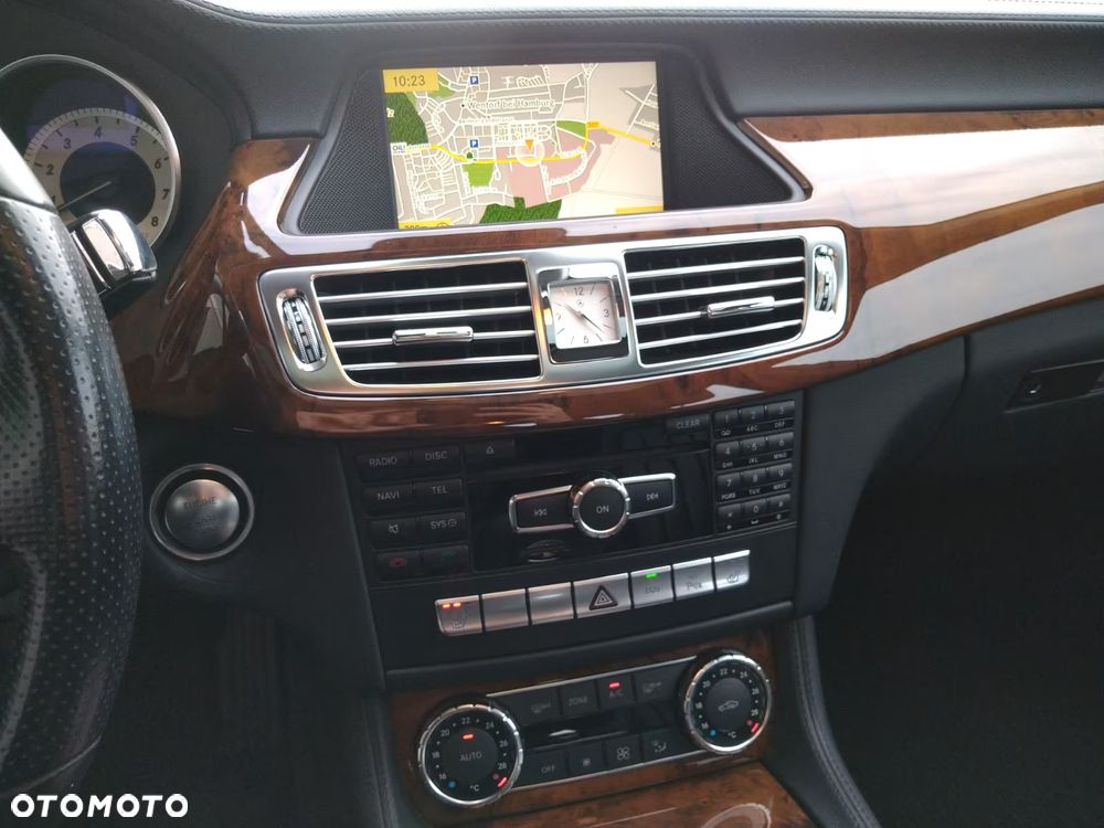 Mercedes-Benz CLS - 15