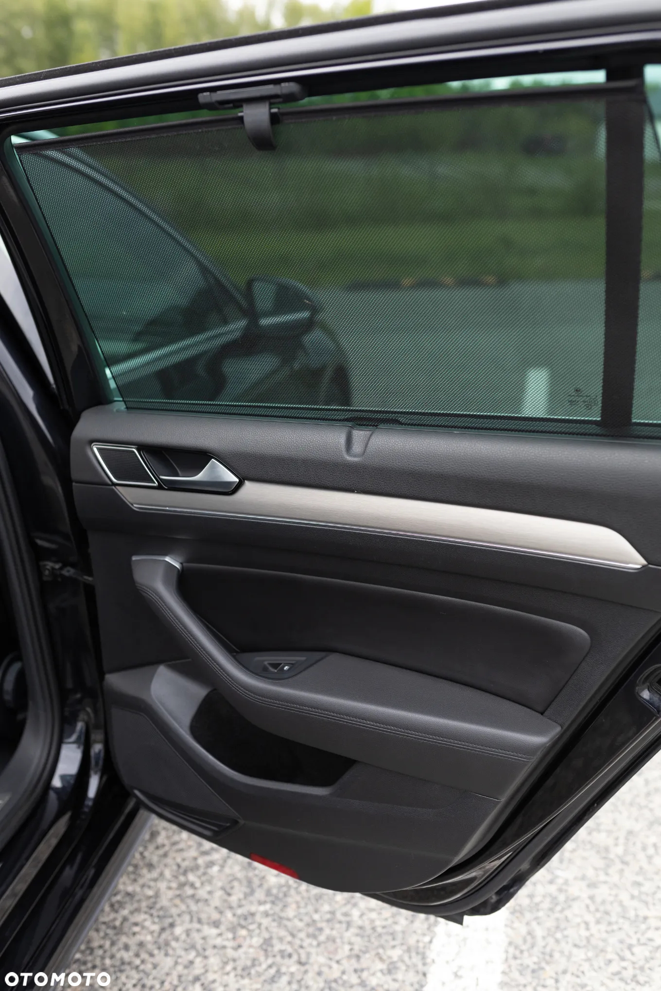 Volkswagen Passat - 23