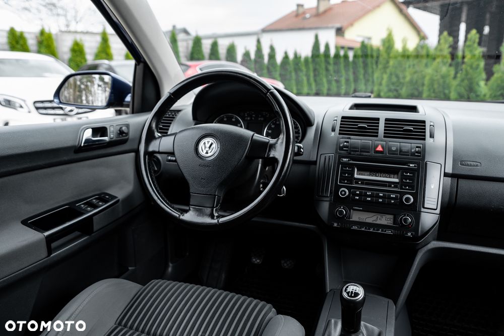 Volkswagen Polo 1.2 Comfortline - 26