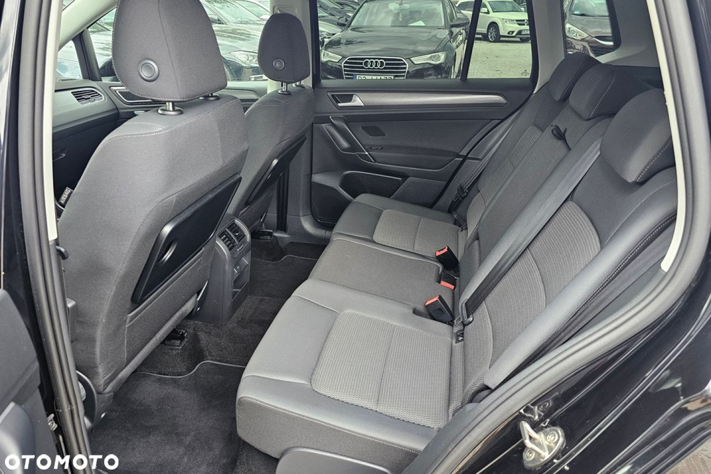 Volkswagen Golf Sportsvan - 16