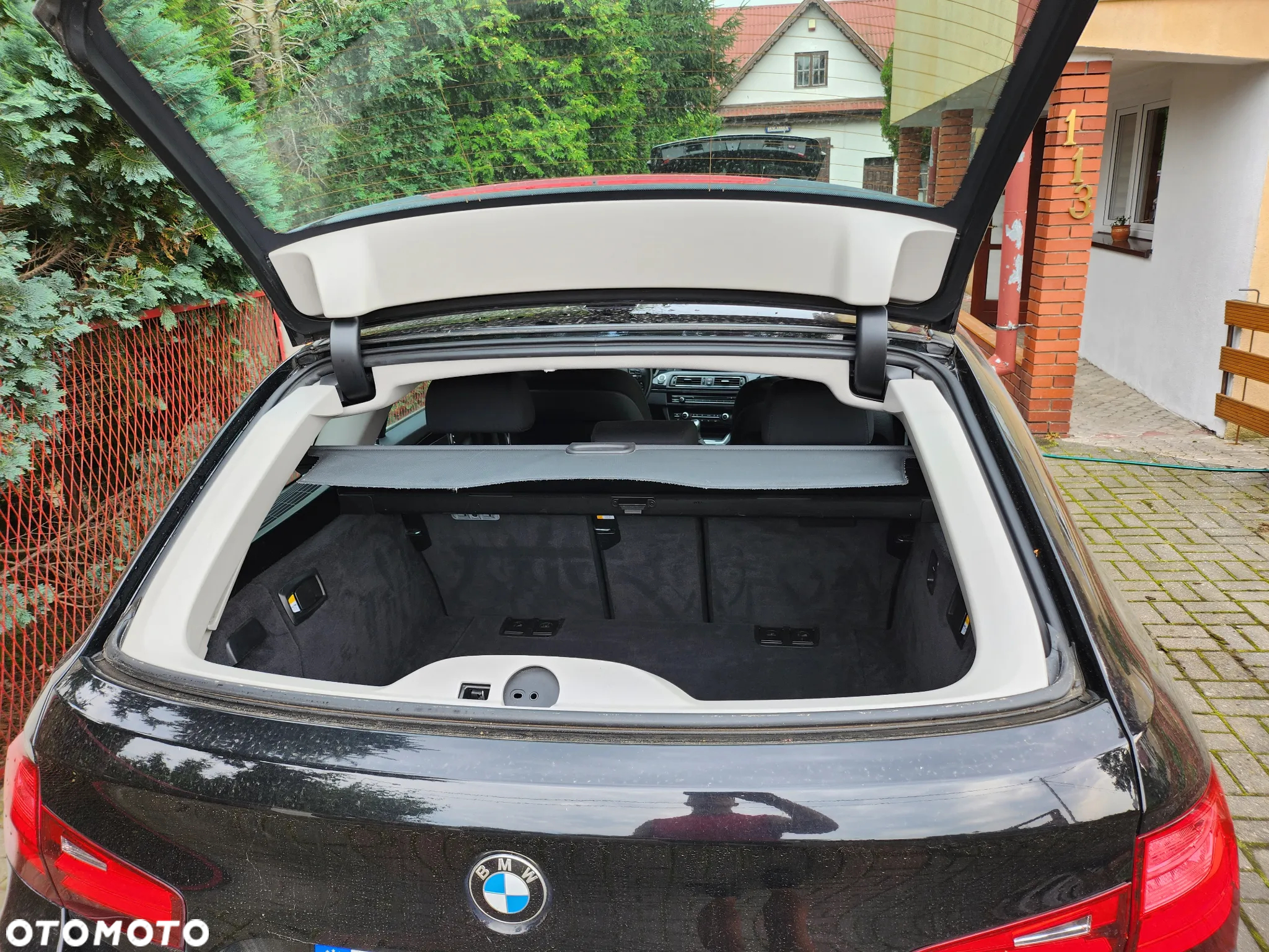 BMW Seria 5 520d Touring - 16