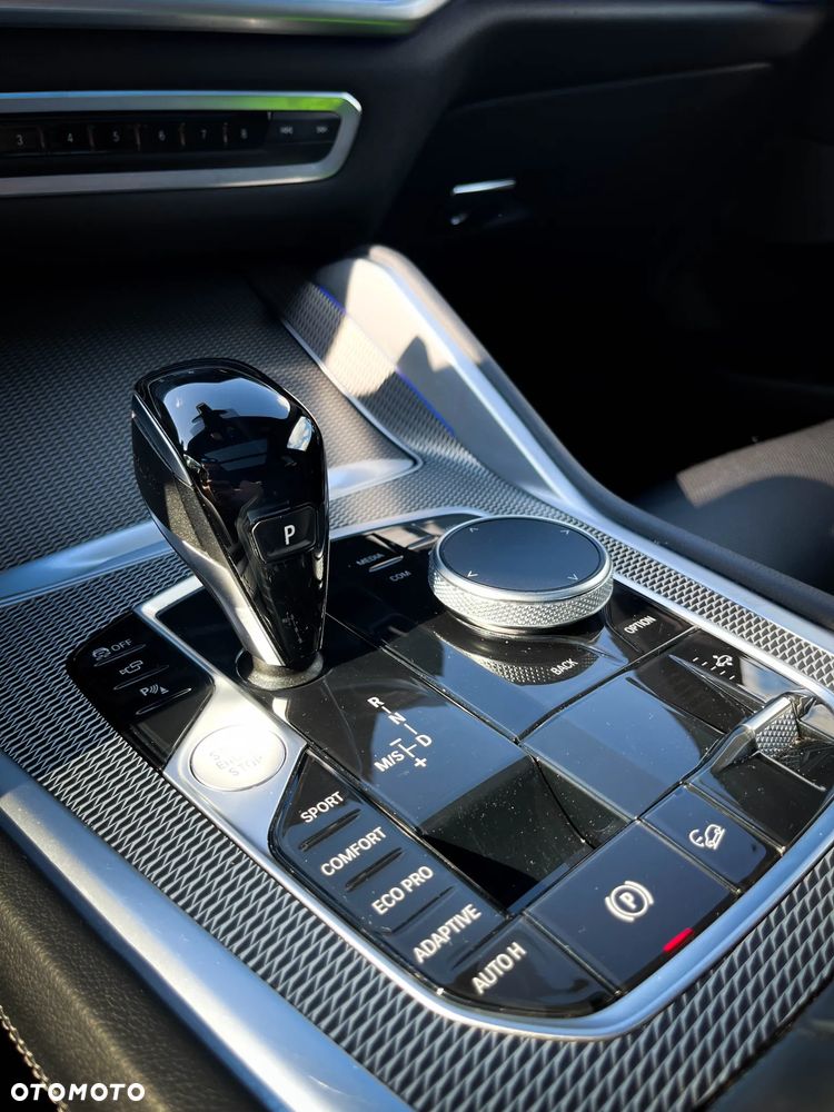 BMW X6 xDrive40d mHEV - 25