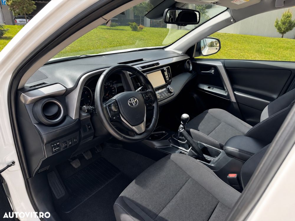 Toyota RAV4 2.0 D-4D 4x2 Start-Stop Comfort - 7