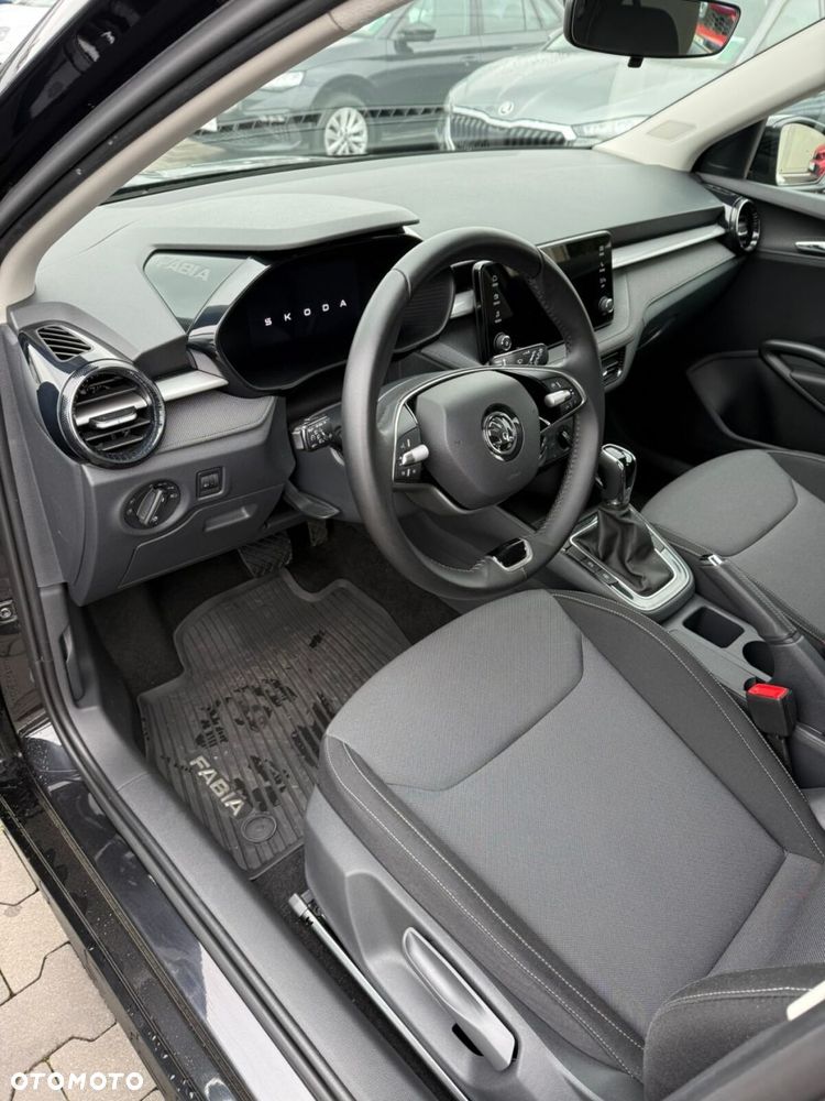 Skoda Fabia 1.0 TSI Selection DSG - 10