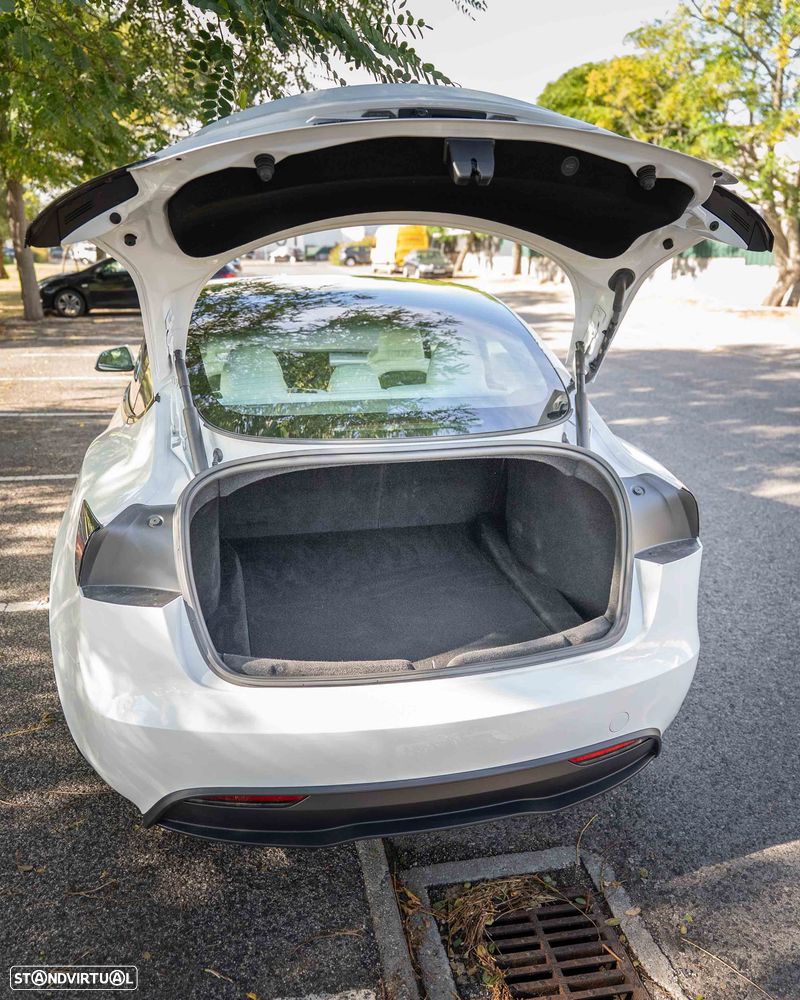 Tesla Model 3 Long Range Tração Traseira Premium - 32