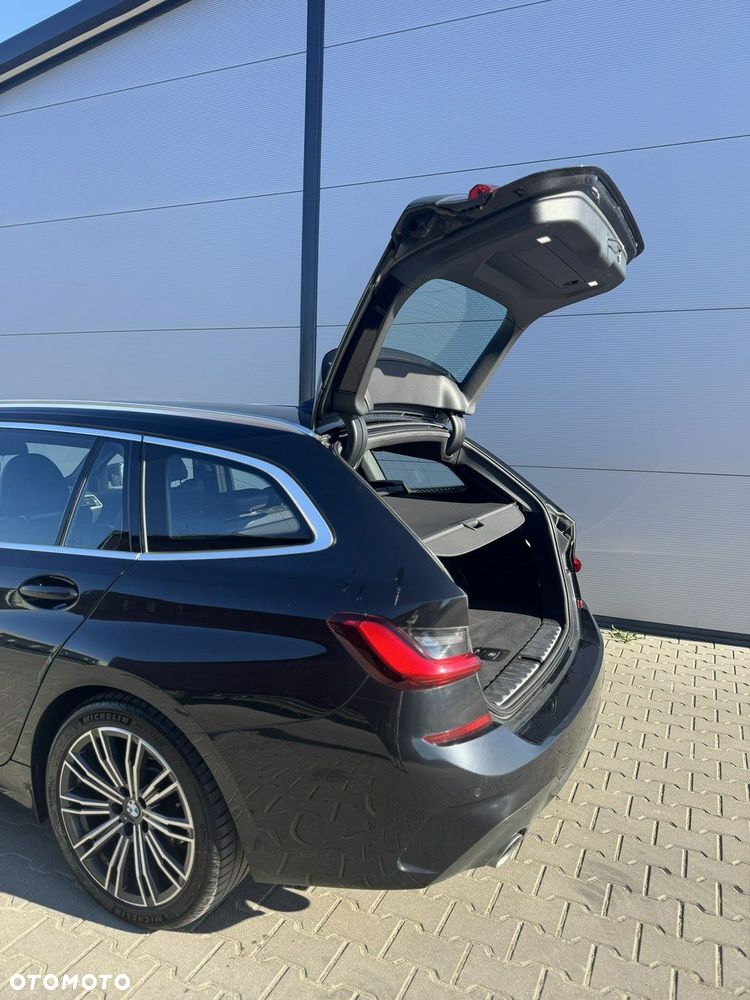 BMW Seria 3 - 11