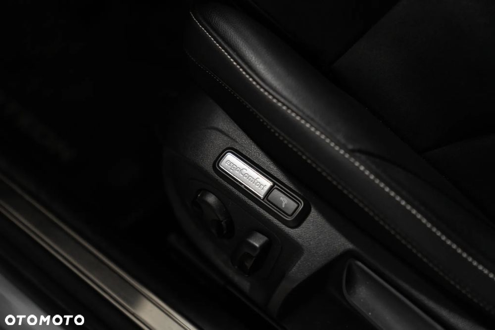 Volkswagen Arteon 2.0 TSI 4Motion Elegance DSG - 24