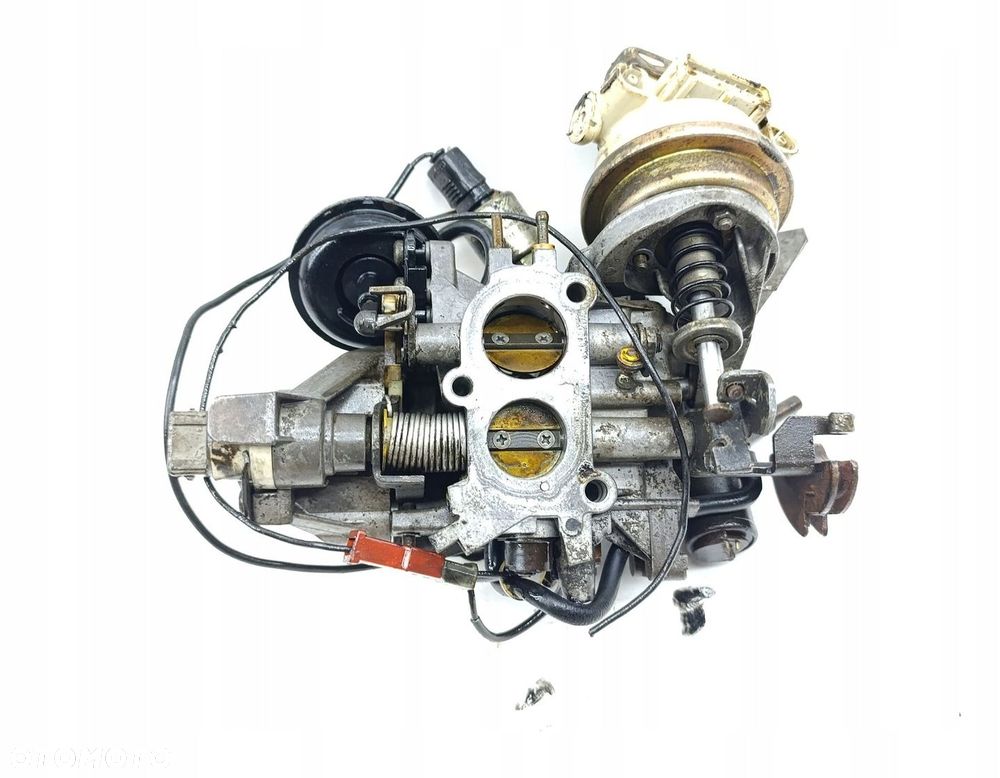 GAŹNIK VW GOLF II 1.3 051129015A / 2-EE - 6