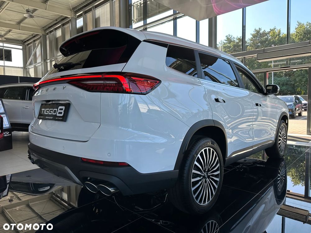 Chery Tiggo 8 1.6 T-GDI Comfort DCT - 4