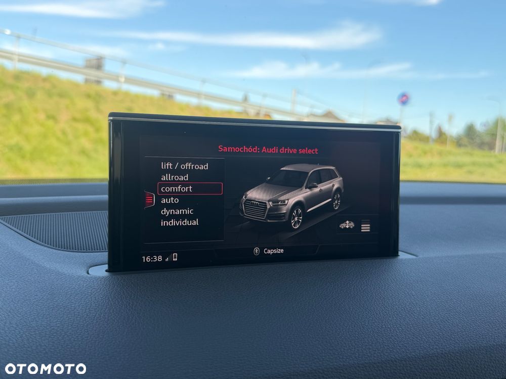Audi Q7 - 30
