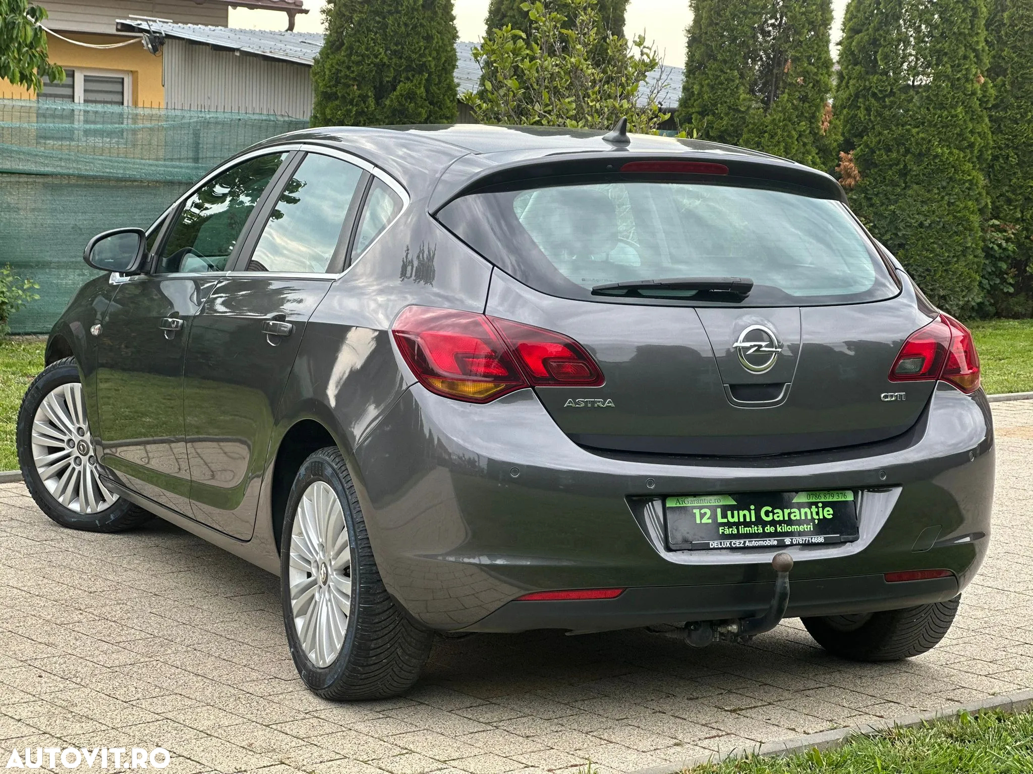 Opel Astra 1.7 CDTI Cosmo - 3