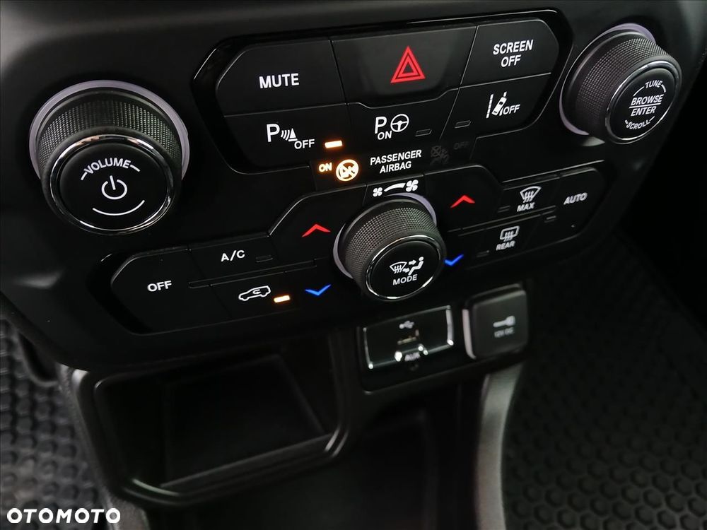 Jeep Renegade 1.0 GSE T3 Turbo Limited FWD S&S - 16