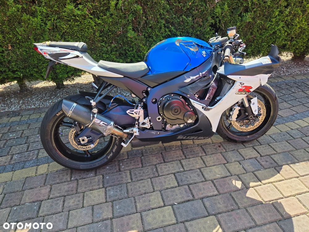 Suzuki GSX-R - 11