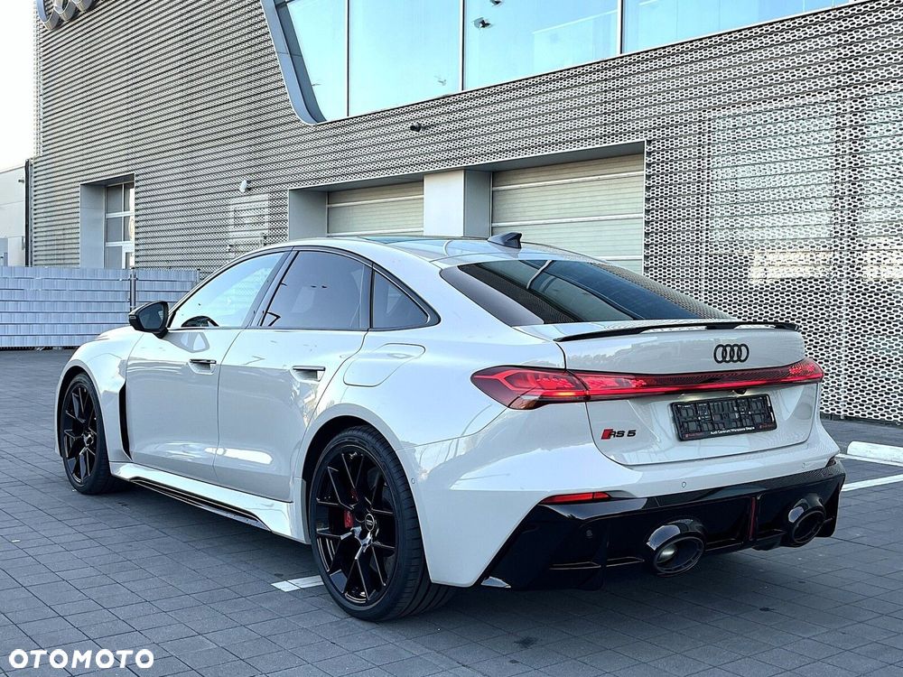 Audi RS5 Limousine - 4