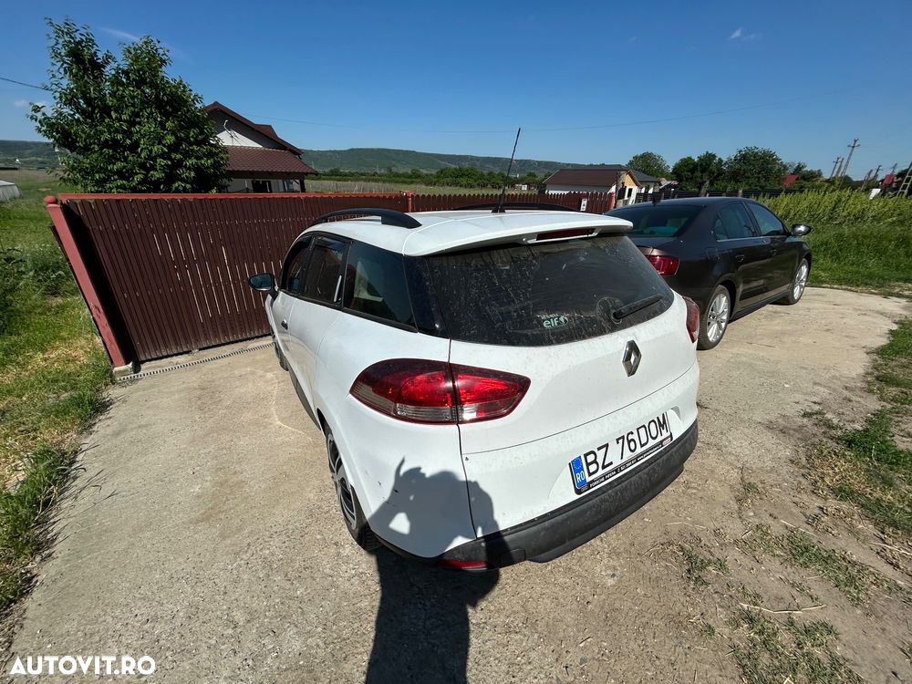 Renault Clio 1.2 Intens - 4