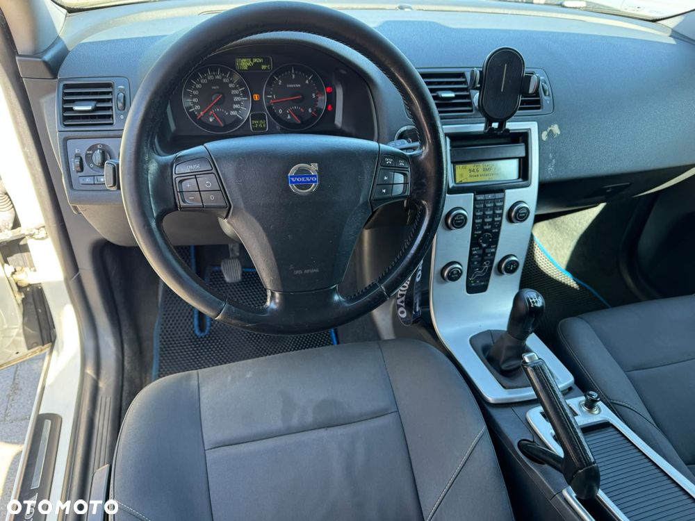 Volvo V50 D3 Momentum - 15
