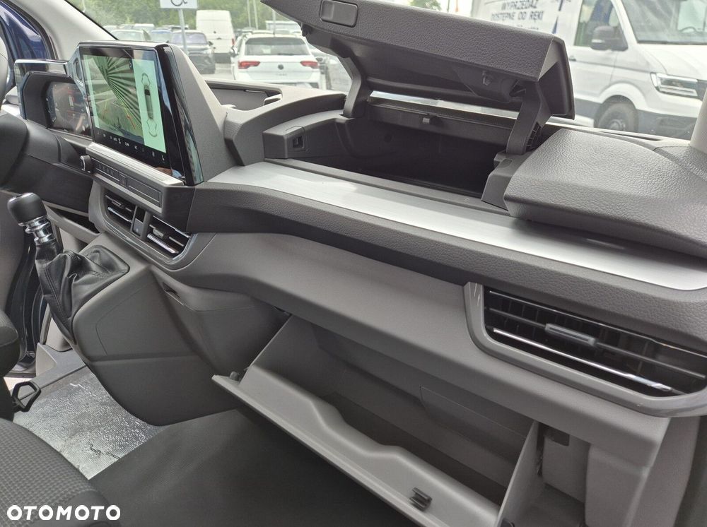 Volkswagen Transporter - 12