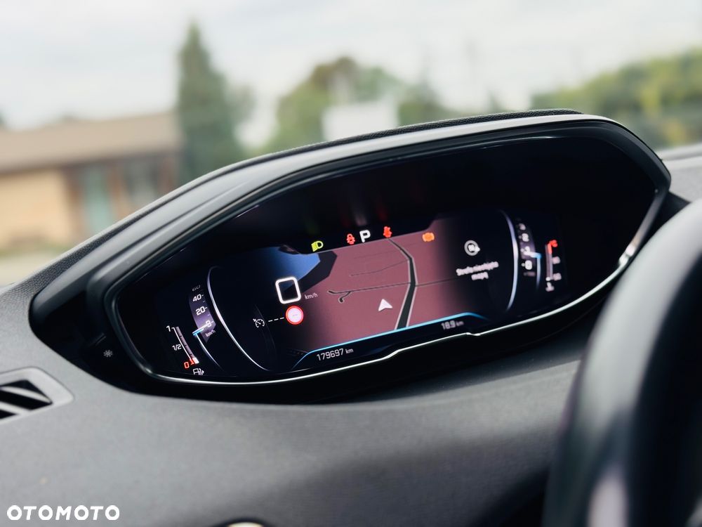 Peugeot 3008 BlueHDi 130 Stop & Start EAT8 Allure Pack - 39