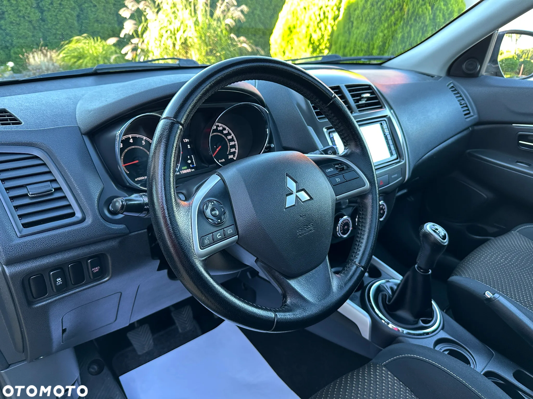 Mitsubishi ASX 1.6 2WD Edition 100+ - 21