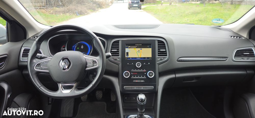 Renault Megane ENERGY TCe 100 INTENS - 10