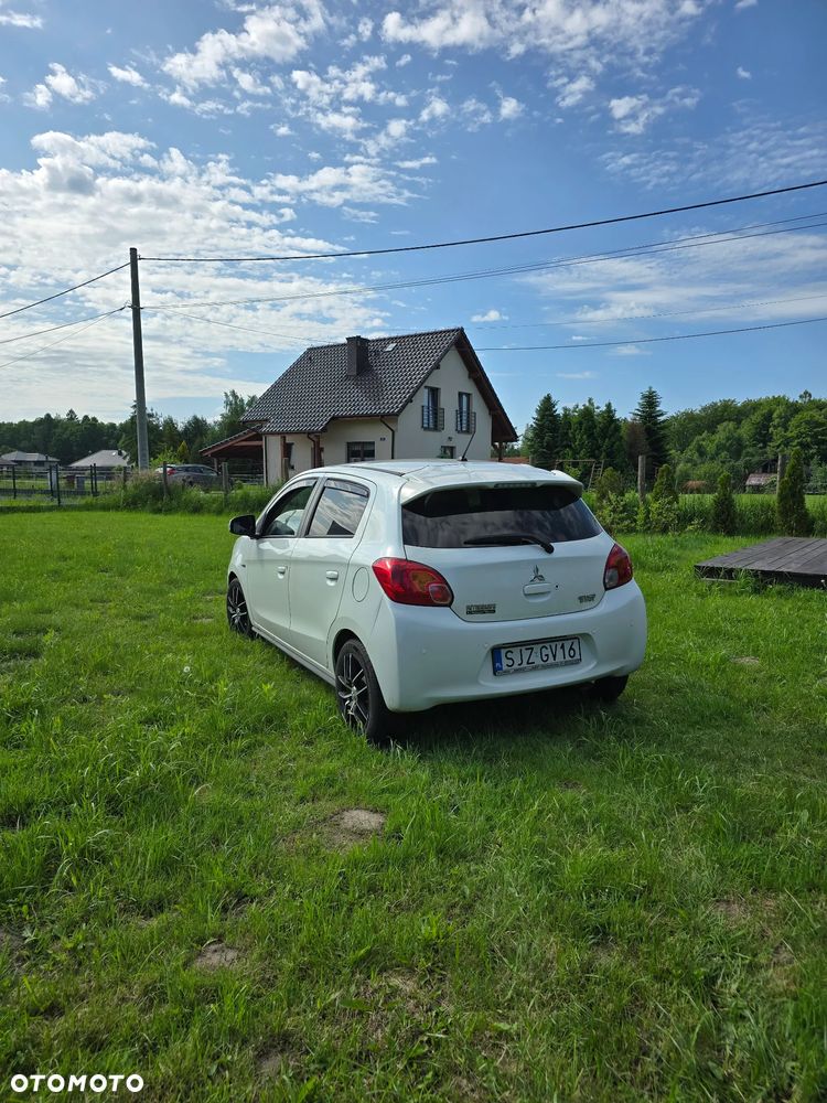 Mitsubishi Space Star 1.2 Intense CVT - 6