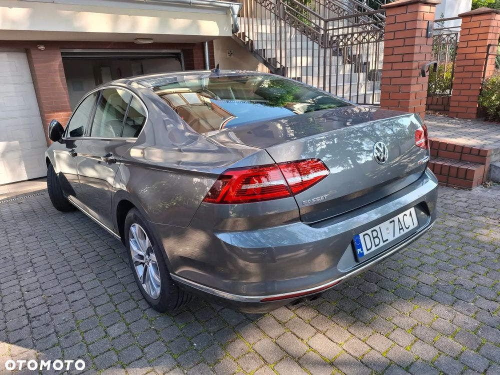 Volkswagen Passat 1.8 TSI BMT Highline - 4