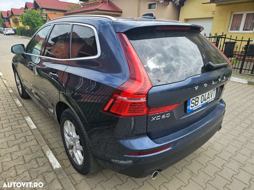 Volvo XC 60 T8 Twin Engine AWD R-Design - 4
