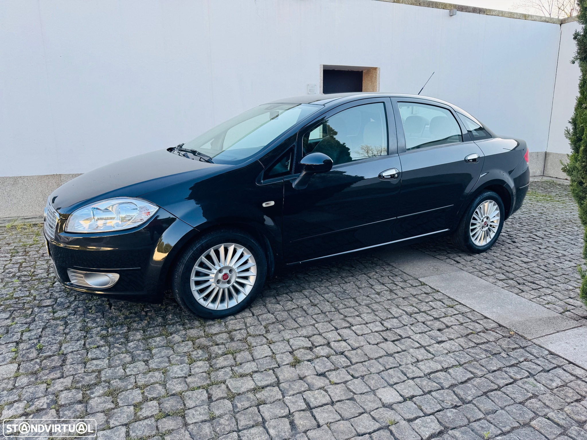 Fiat Linea 1.3 M-Jet Emotion Dualogic - 27