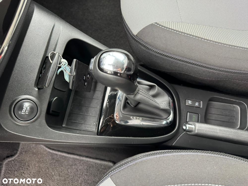 Renault Captur 1.2 TCe Zen EDC - 19