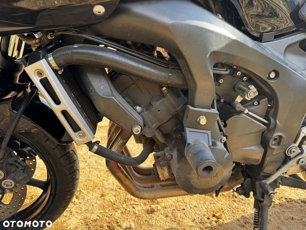 Yamaha FZ6 - 5