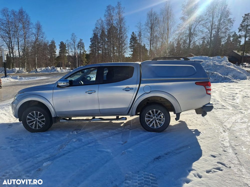 Mitsubishi L200 Double Cab 2.4 DI-D M/T Instyle - 3