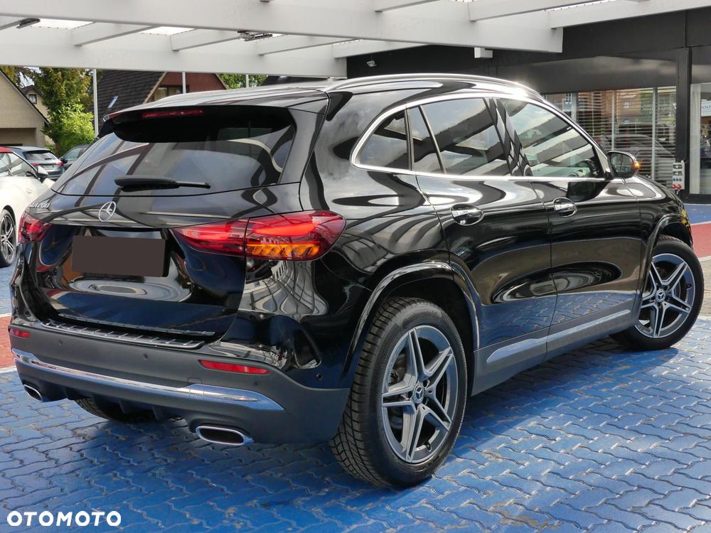 Mercedes-Benz GLA 200 AMG Line - 5
