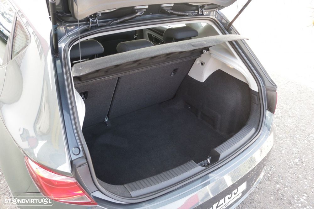 SEAT Leon 1.6 TDI Style S/S - 16