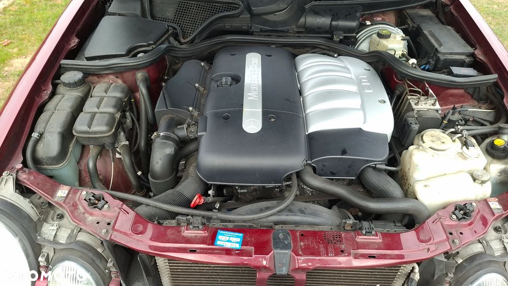 Mercedes-Benz Klasa E - 20