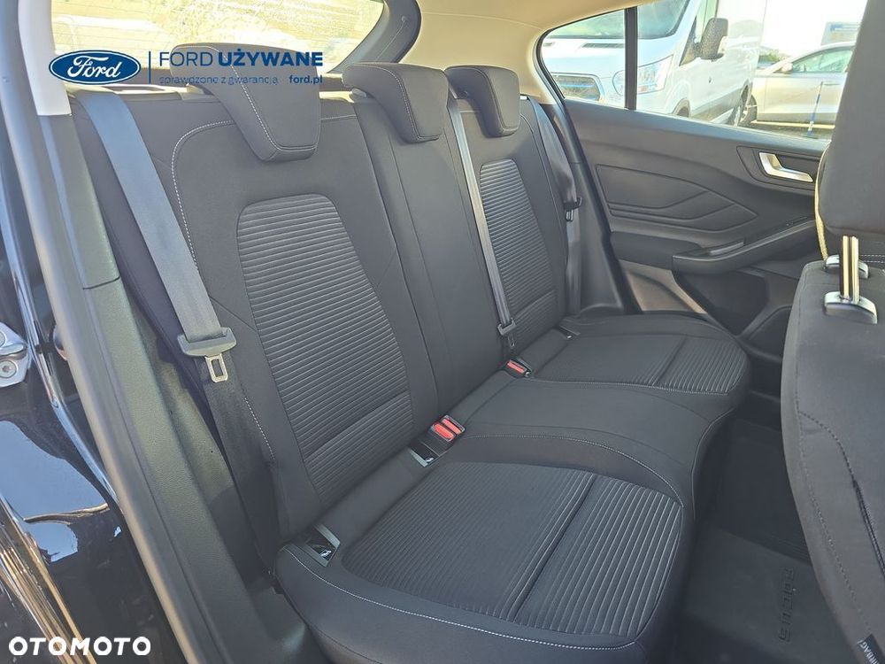Ford Focus - 8