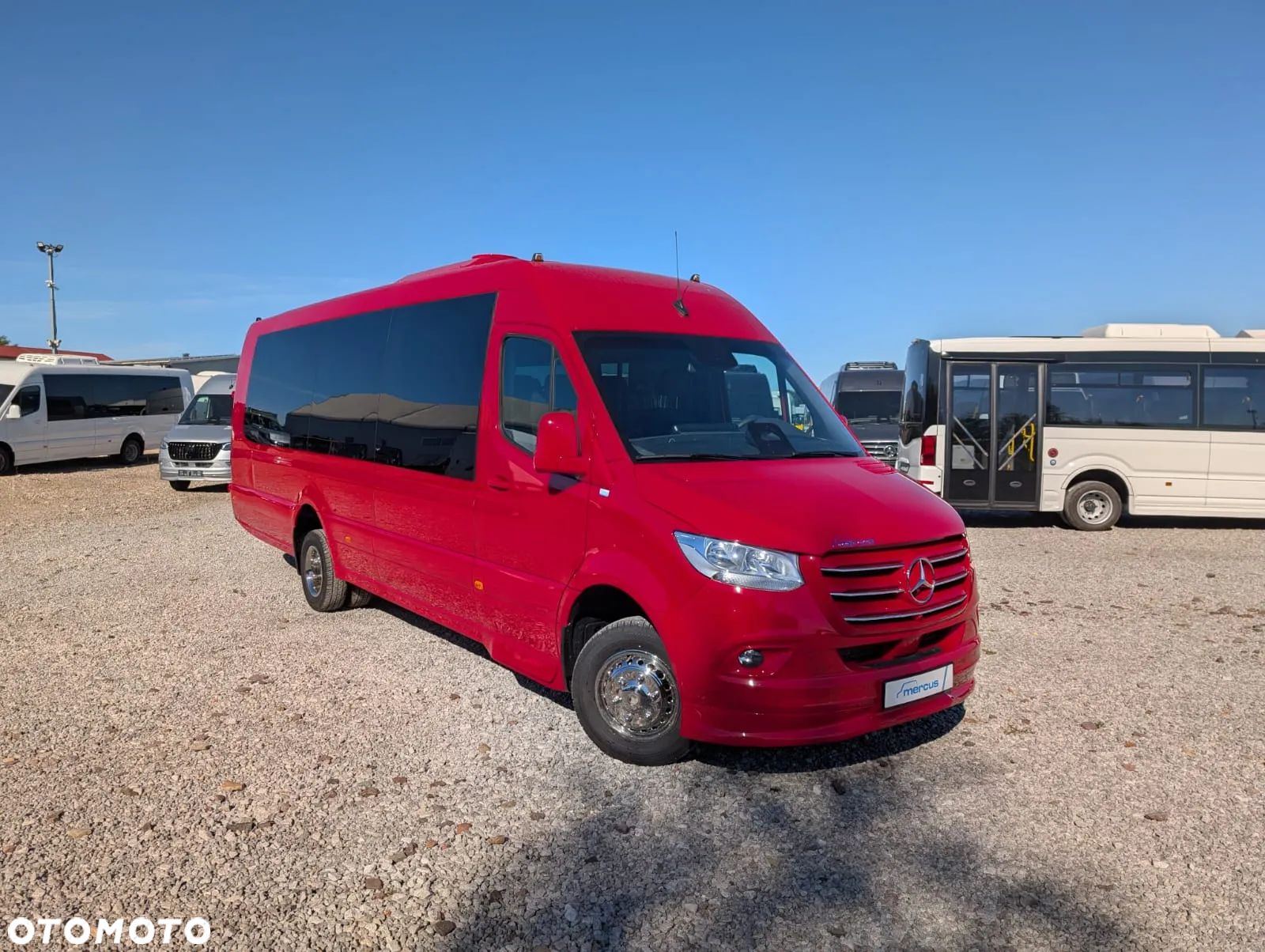 Mercedes-Benz Sprinter 517 - 1