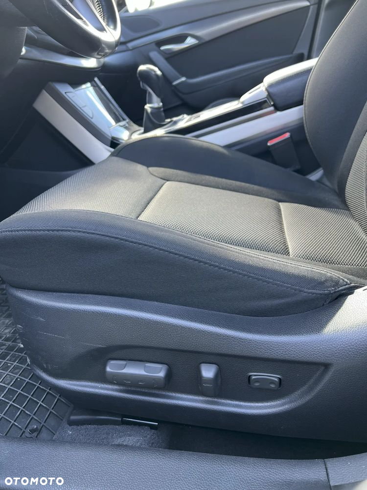 Hyundai i40 i40cw 1.7 CRDi Fifa World Cup Edition - 15