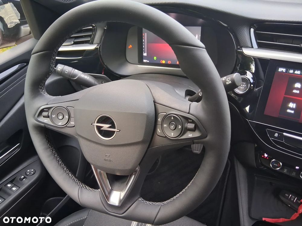 Opel Corsa 1.2 Direct Injection Turbo Start/Stop Edition - 28