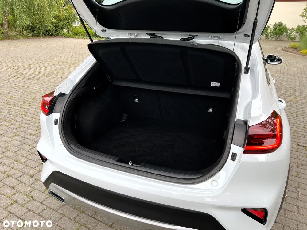 Kia XCeed 1.6 CRDi Eco-Dynamics+ (48V Mild-Hybrid) VISION - 39