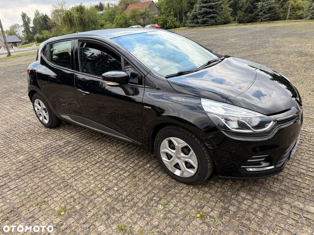 Renault Clio - 7
