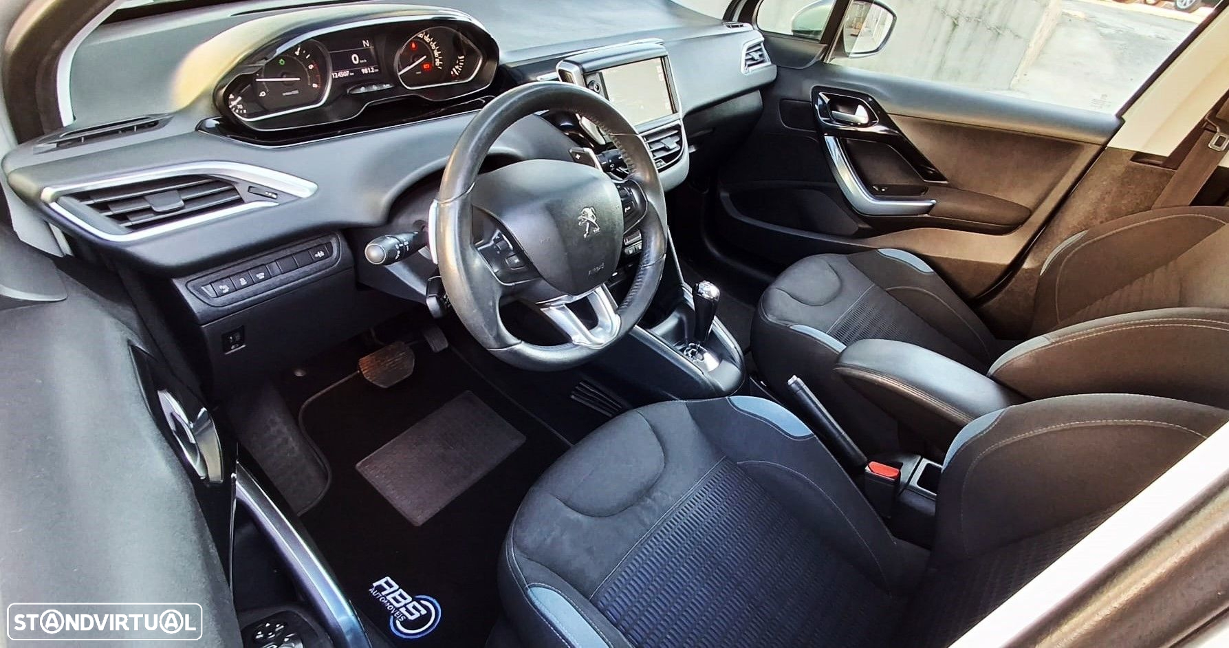 Peugeot 208 1.6 e-HDi Allure 2-Tronic - 9