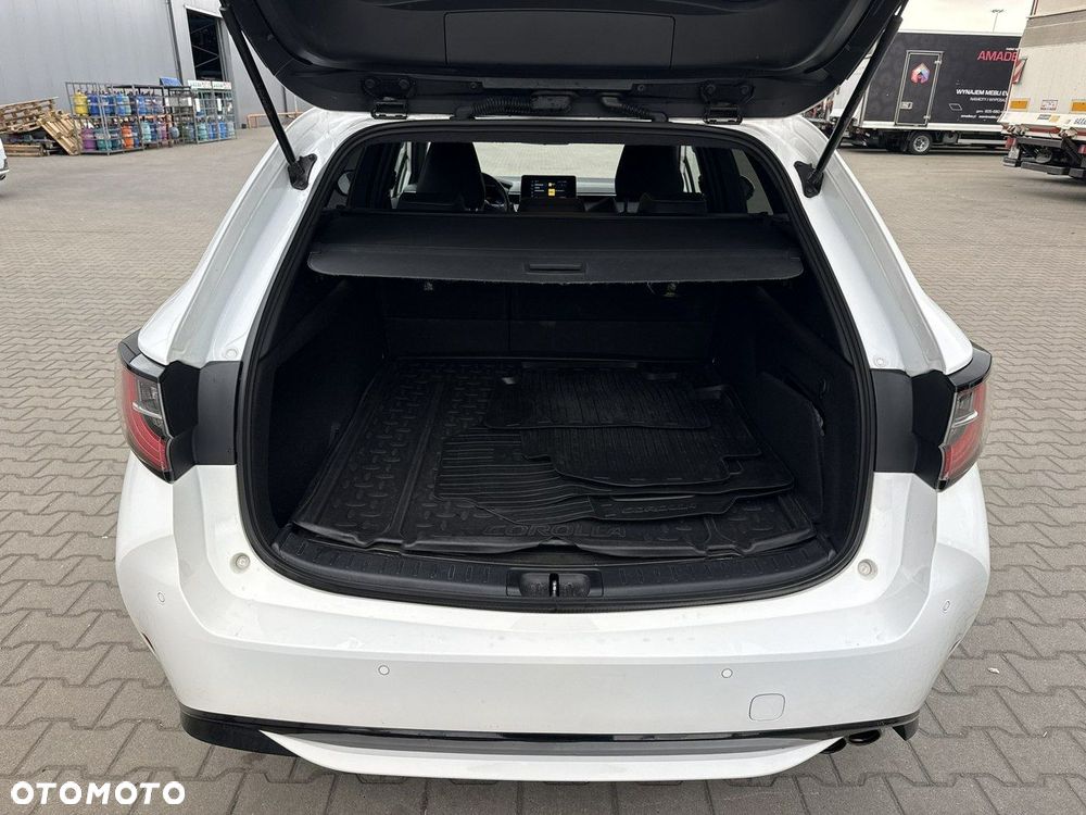 Toyota Corolla 2.0 Hybrid Comfort - 16