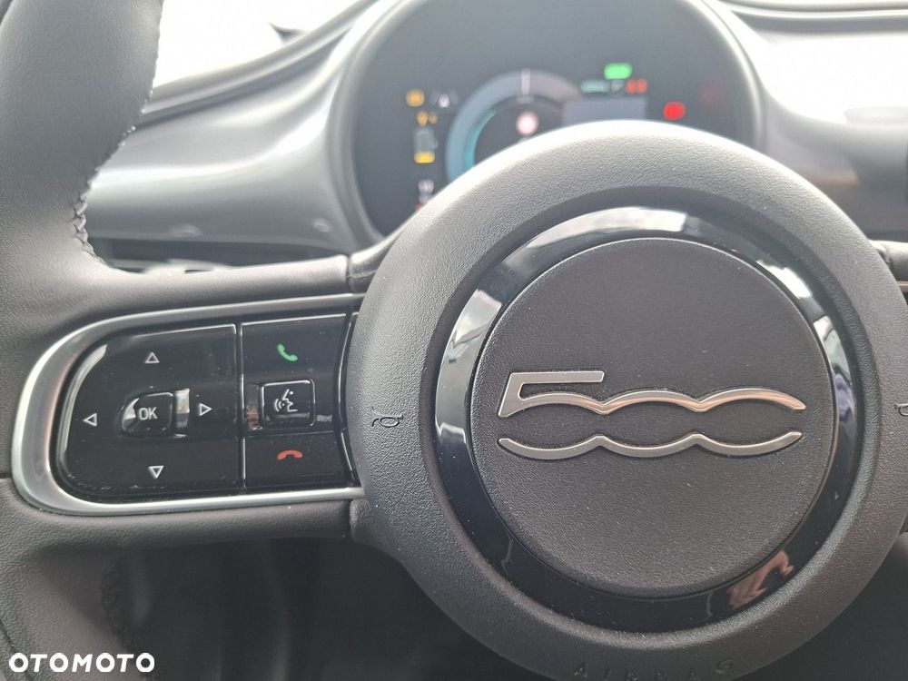 Fiat 500e - 23