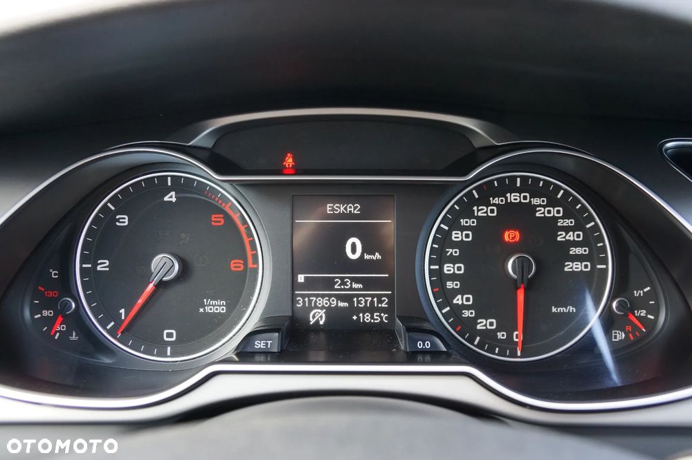 Audi A4 Limousine 2.0 TDI DPF quattro Attraction - 18