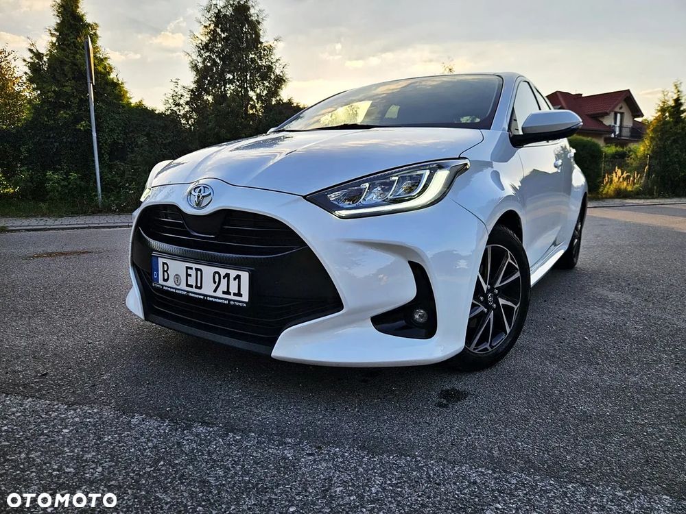 Toyota Yaris 1.5 VVT-i Team Deutschland - 1