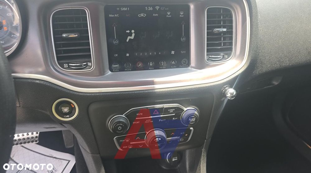 Dodge Charger - 9