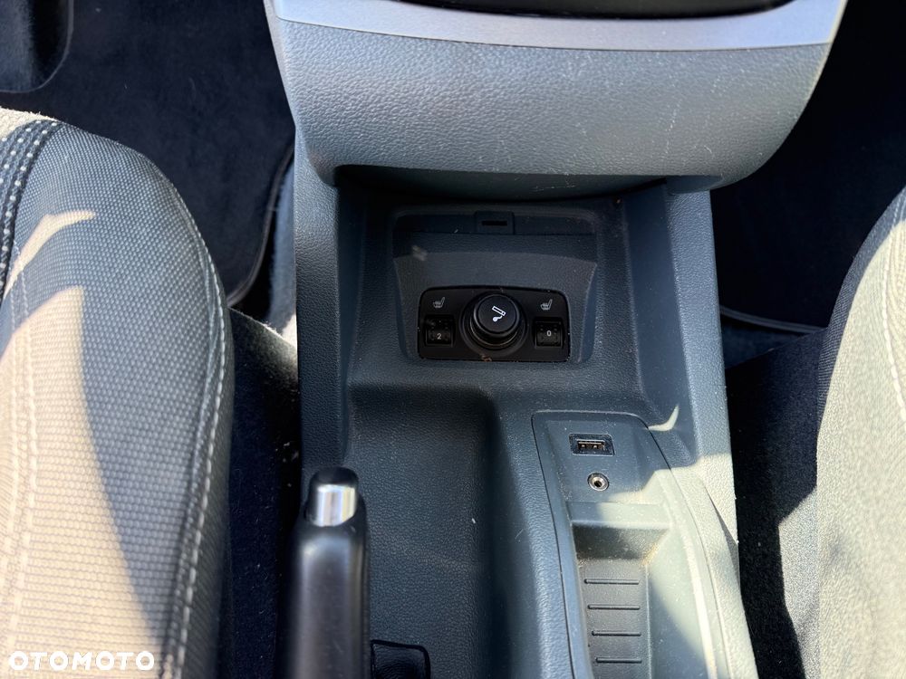 Ford C-MAX 1.6 EcoBoost Start-Stop-System SYNC Edition - 11